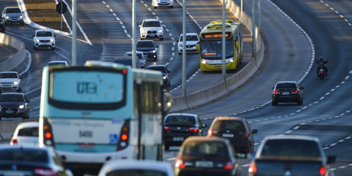 governo-federal-recebe-sugestoes-para-levar-internet-a-rodovias