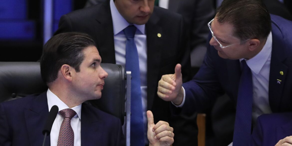 camara-restabelece-voto-secreto-em-pec-da-blindagem