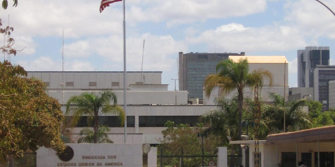 embaixada-dos-eua-republica-criticas-a-moraes-nas-redes-sociais