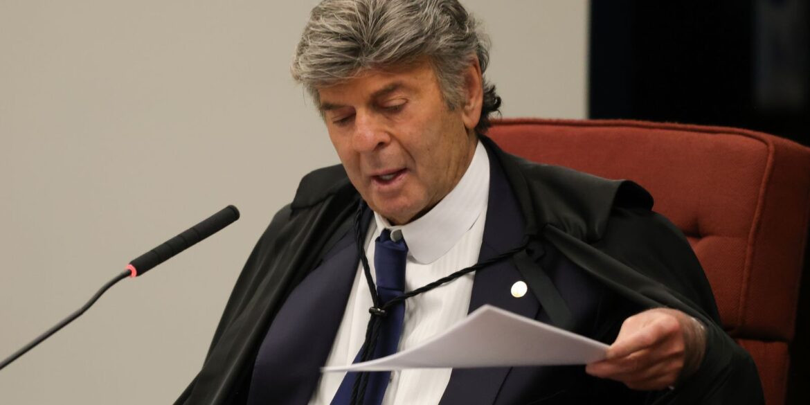 fux-pede-vista-e-suspende-julgamento-de-recurso-de-moro-no-stf