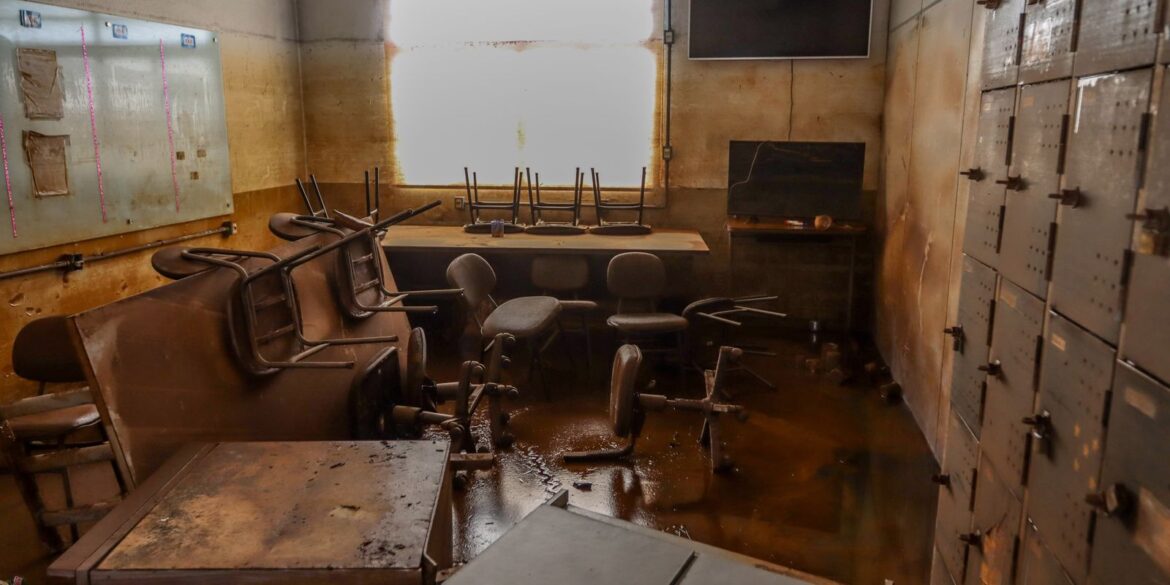 comunidades-ajudam-a-reconstruir-escolas-resilientes-a-crise-climatica