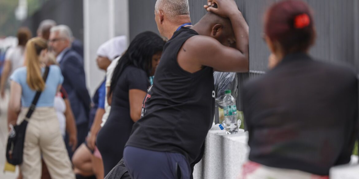 rio-de-janeiro-vive-clima-de-tensao-no-dia-seguinte-a-operacao