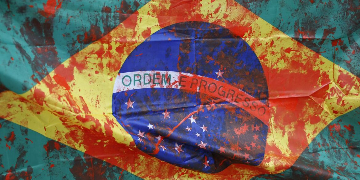 moradores-do-complexo-do-alemao-tentam-retomar-rotina-apos-operacao