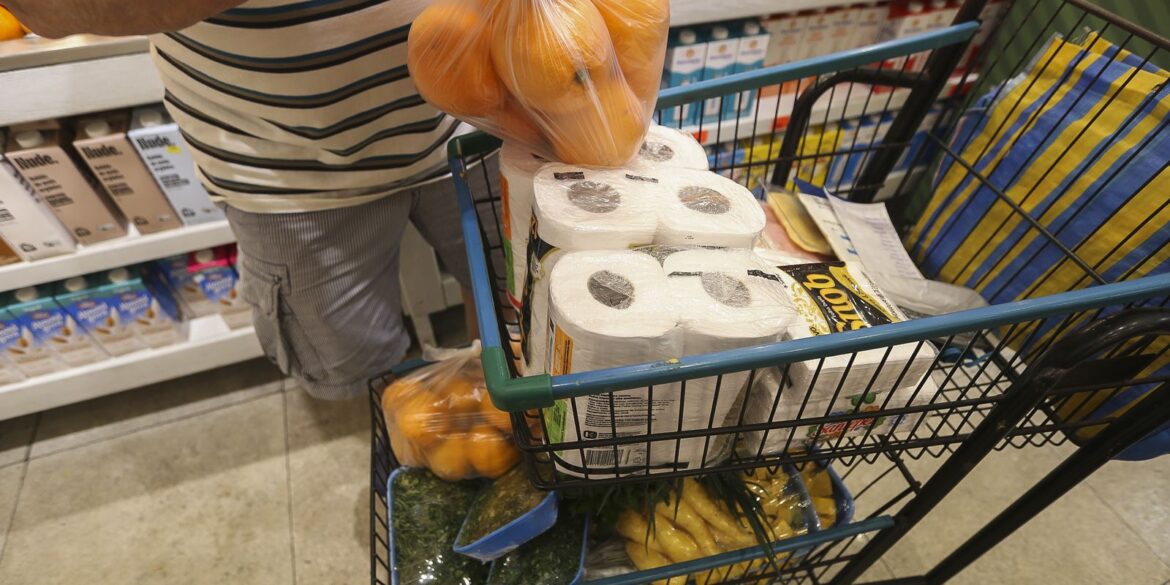 governo-federal-reajusta-auxilio-alimentacao-de-servidores-em-17,5%