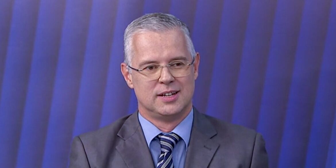 prisao-de-militares-revela-amadurecimento-democratico,-diz-historiador