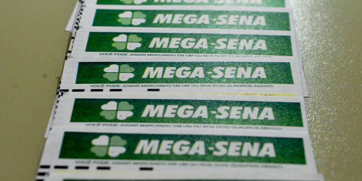 mega-sena-acumula-e-premio-principal-vai-para-r$-8-milhoes