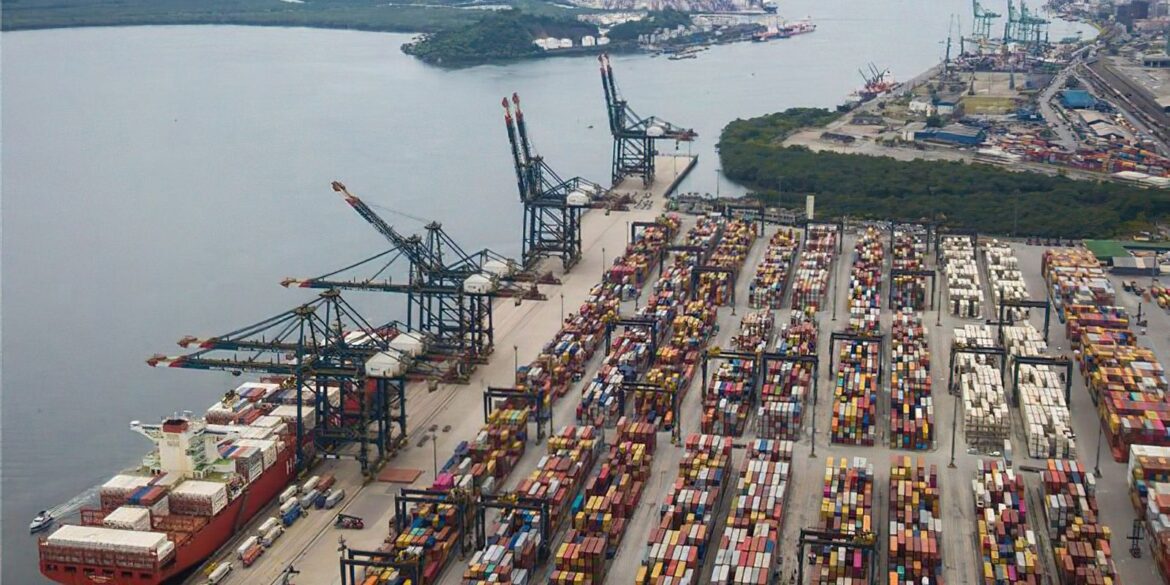 porto-de-santos-registrou-em-2025-maior-movimentacao-de-sua-historia