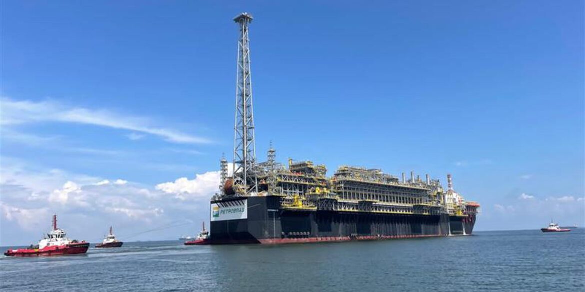 anp-vai-notificar-petrobras-para-que-oferte-diesel-e-gasolina