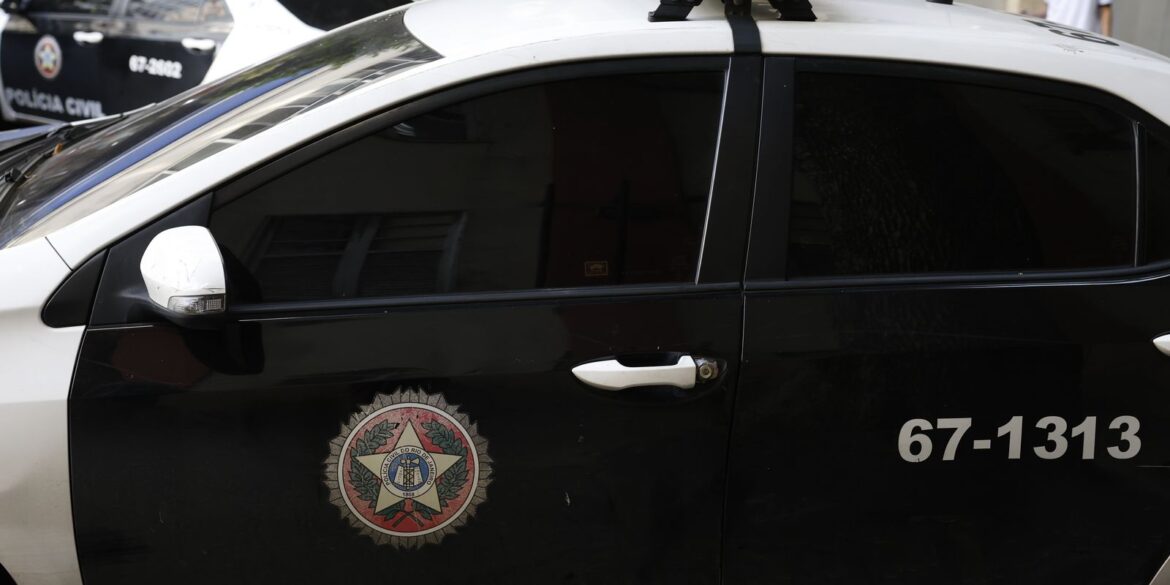 casal-e-preso-com-canetas-emagrecedoras-e-anabolizantes-do-paraguai